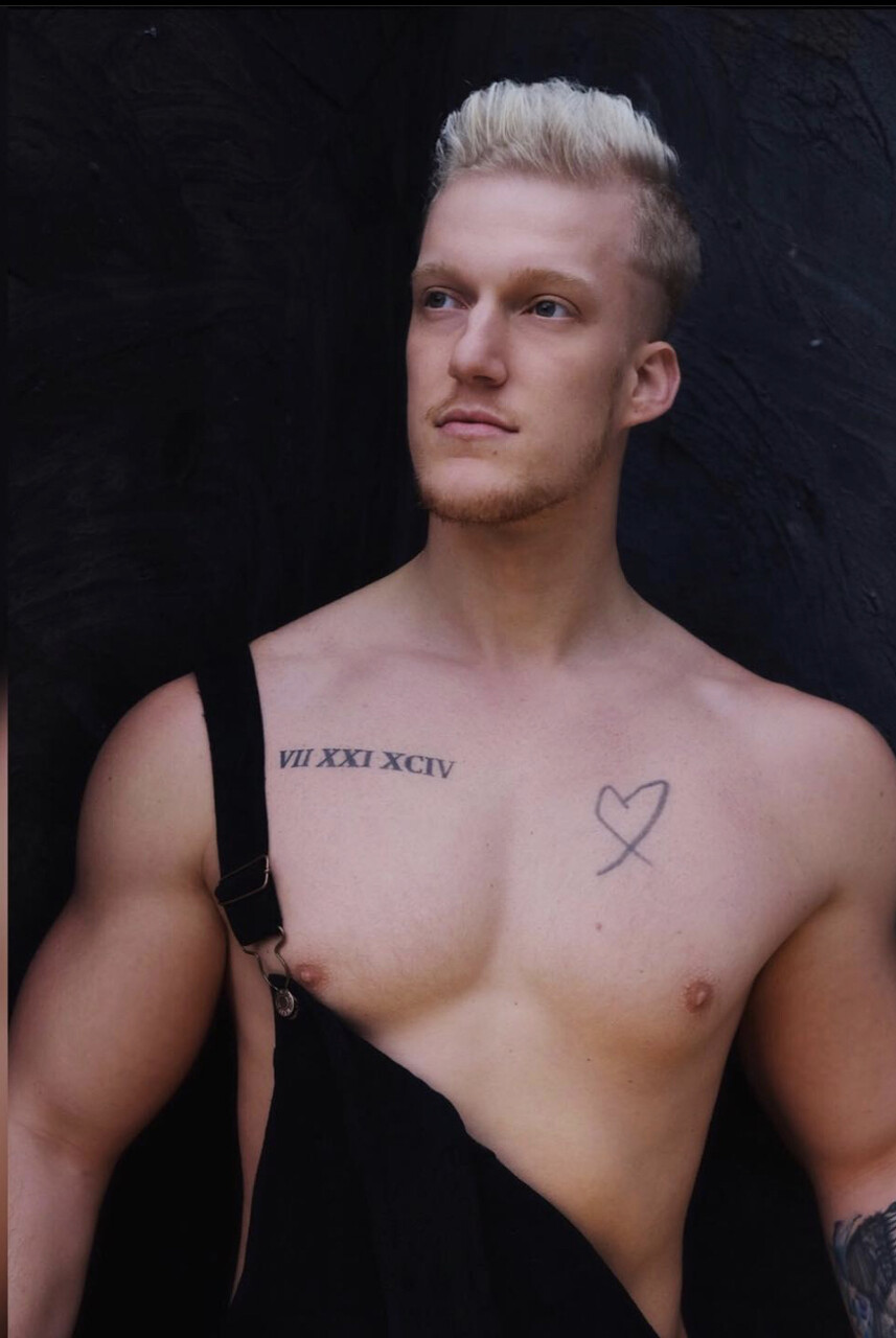 Trace Connors at onlyfans