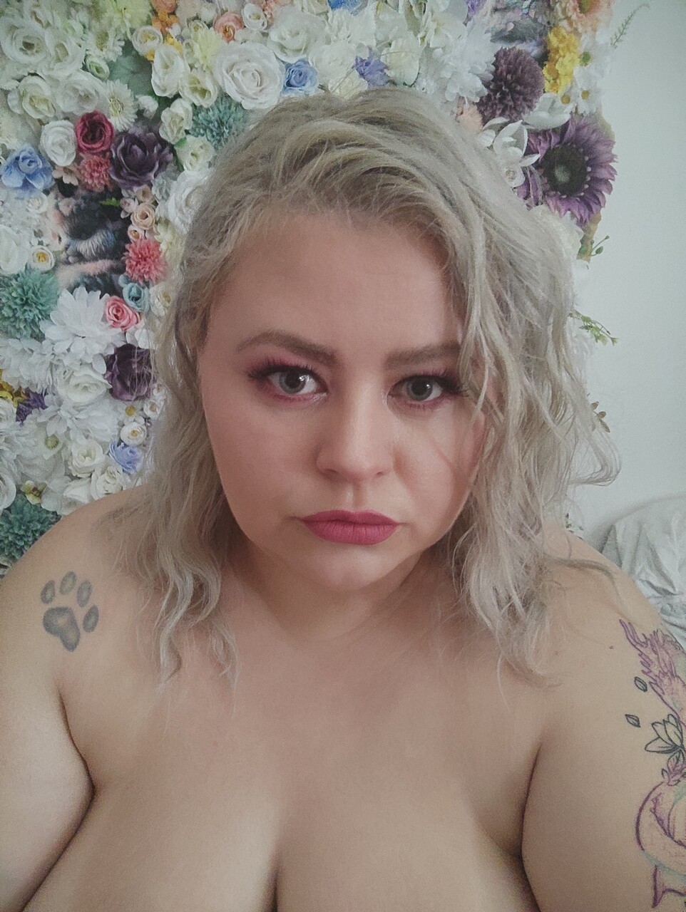 Shy BBW at onlyfans