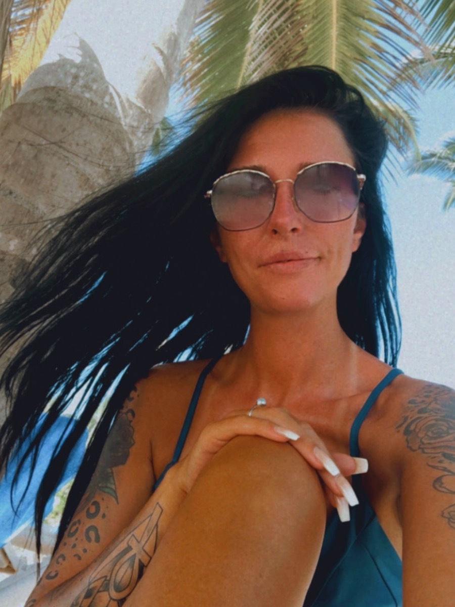 𝑱𝑨𝑵𝑰𝑵𝑬 at onlyfans