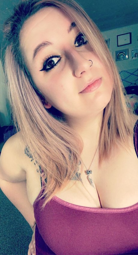 Ashley Reneé