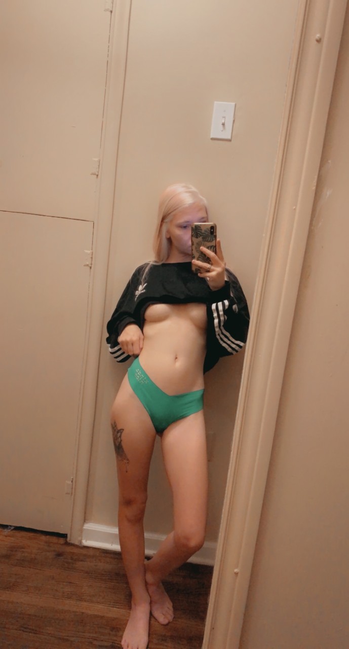Jenn at onlyfans