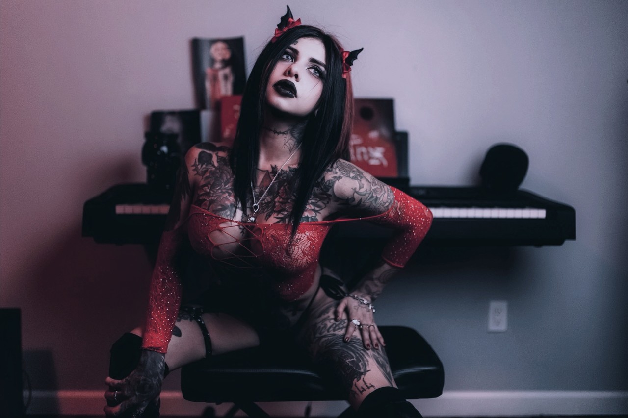 Freakyminx at onlyfans
