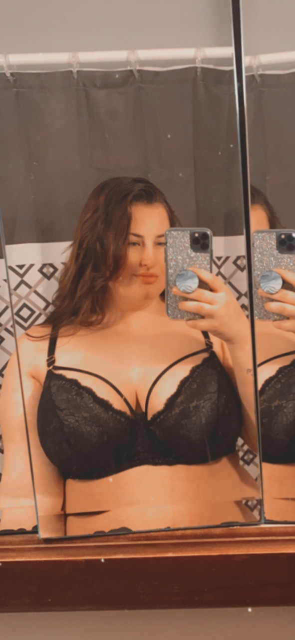 Laylaa at onlyfans