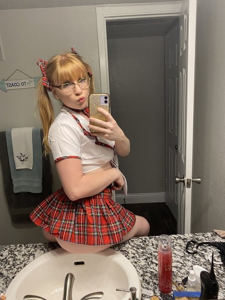 RedheadedSlutt