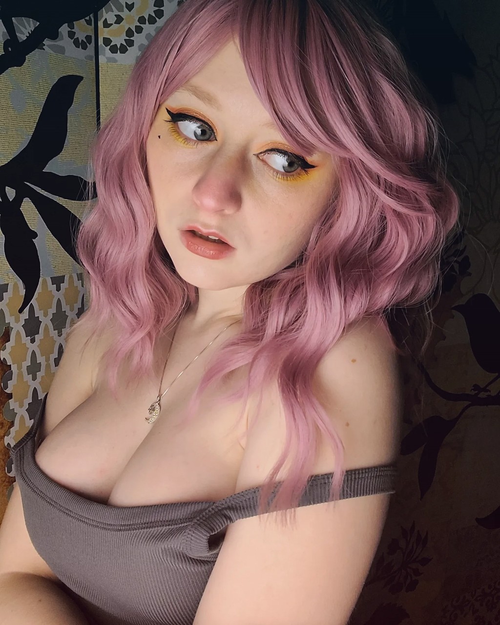 Skyla Starcrest at onlyfans