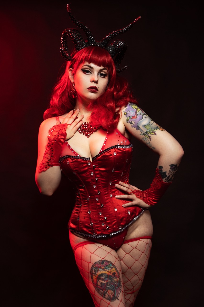 Ghoulia at onlyfans