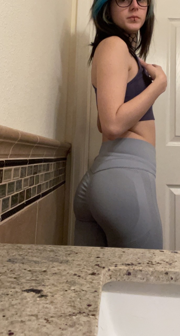 Wallfartss at onlyfans