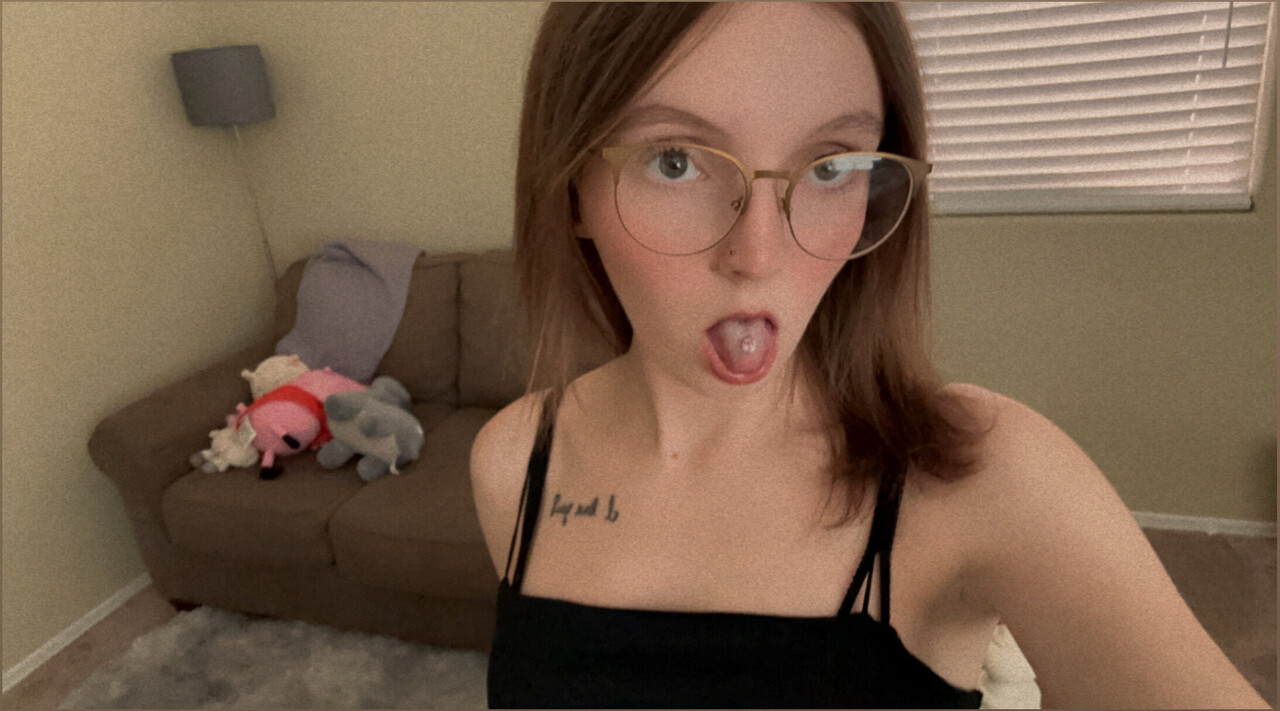 Kalee 🍃🤍 at onlyfans