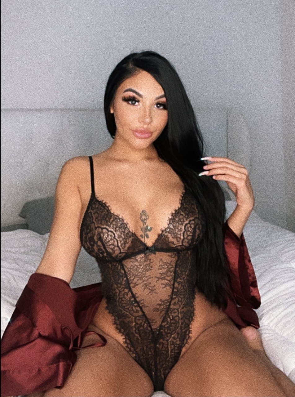 Tongue demon👅😈 at onlyfans