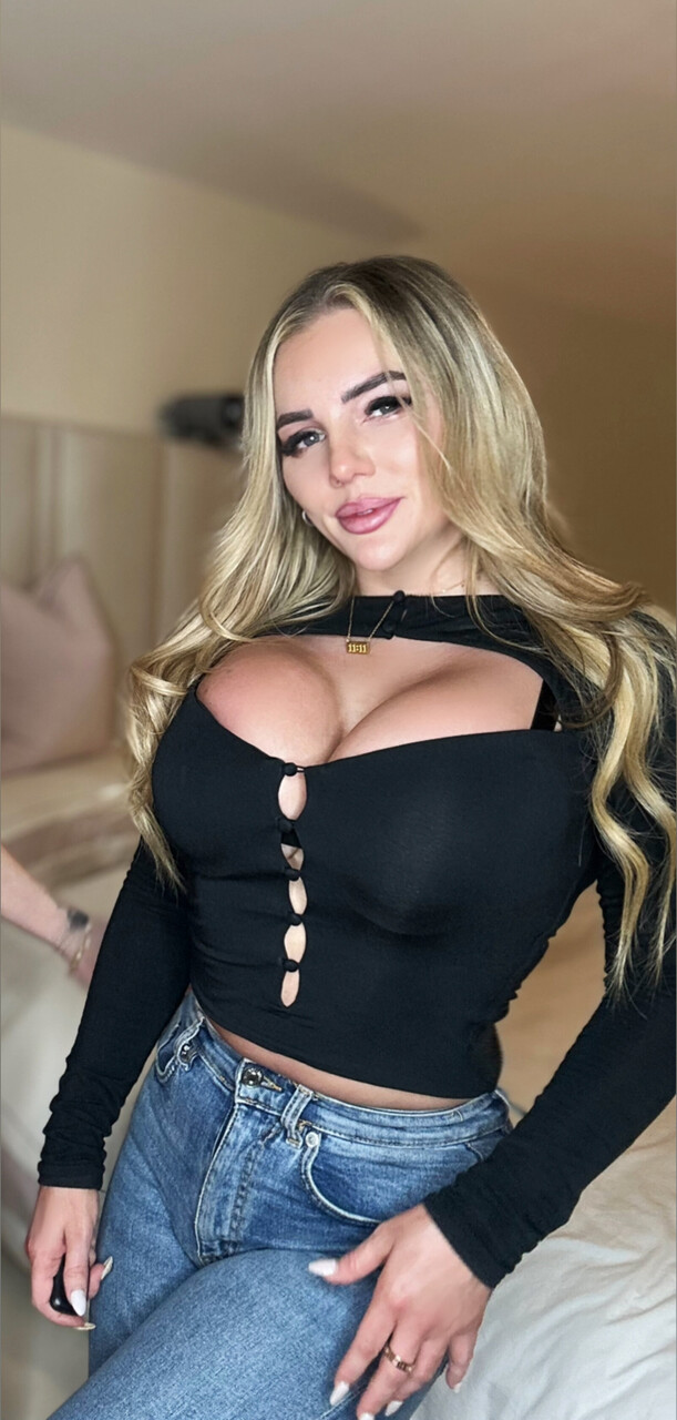 Maddison at onlyfans