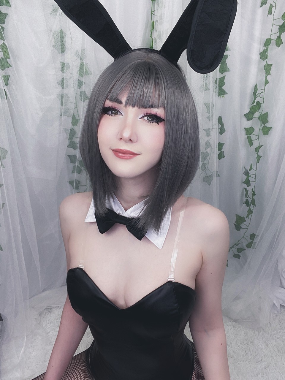 Emi at onlyfans