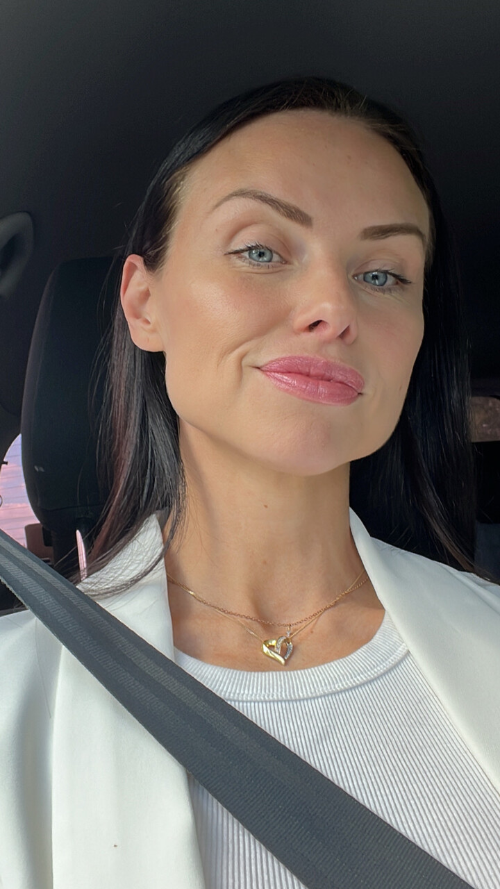 Anna at onlyfans