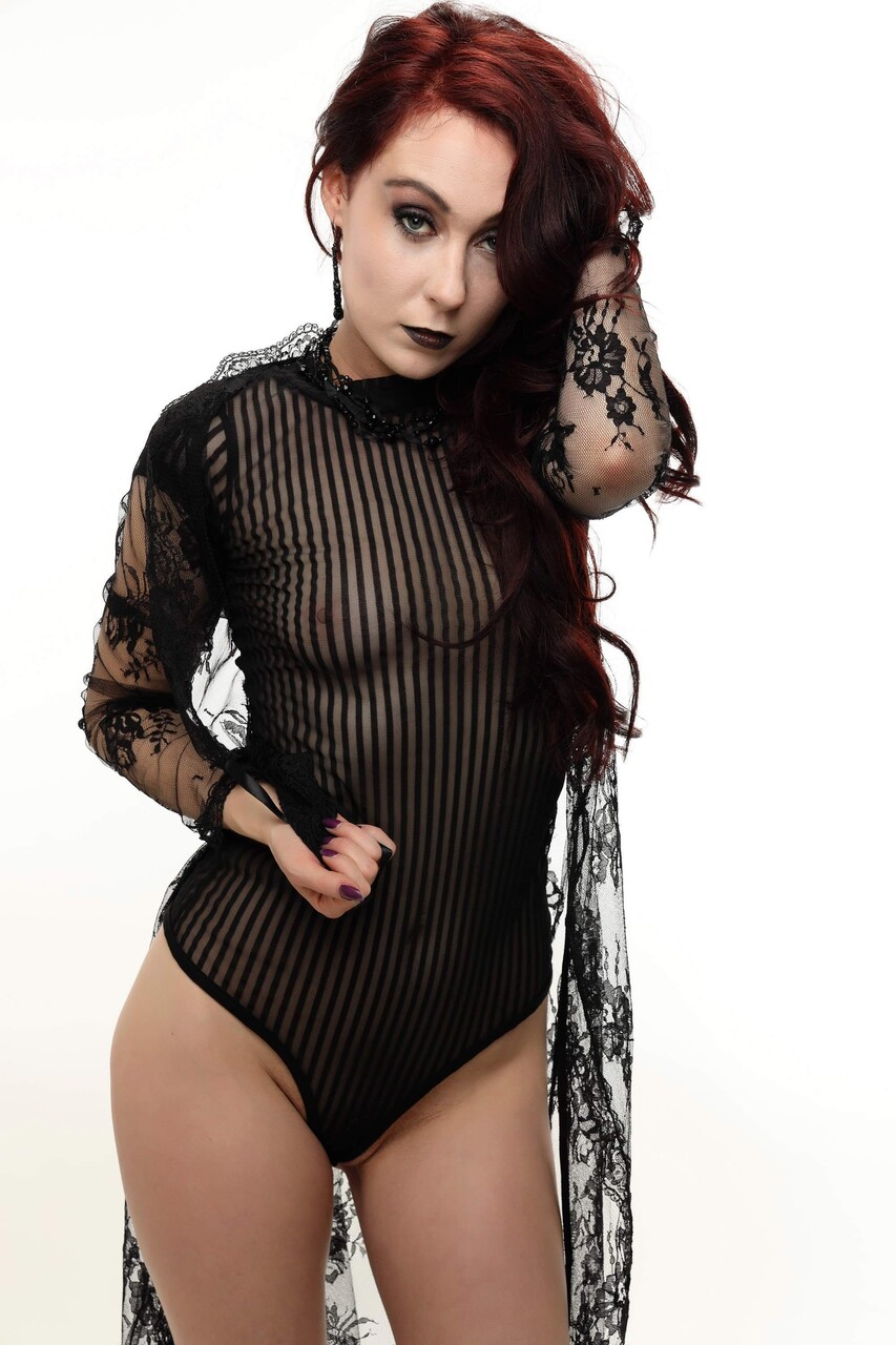 MeWet at onlyfans