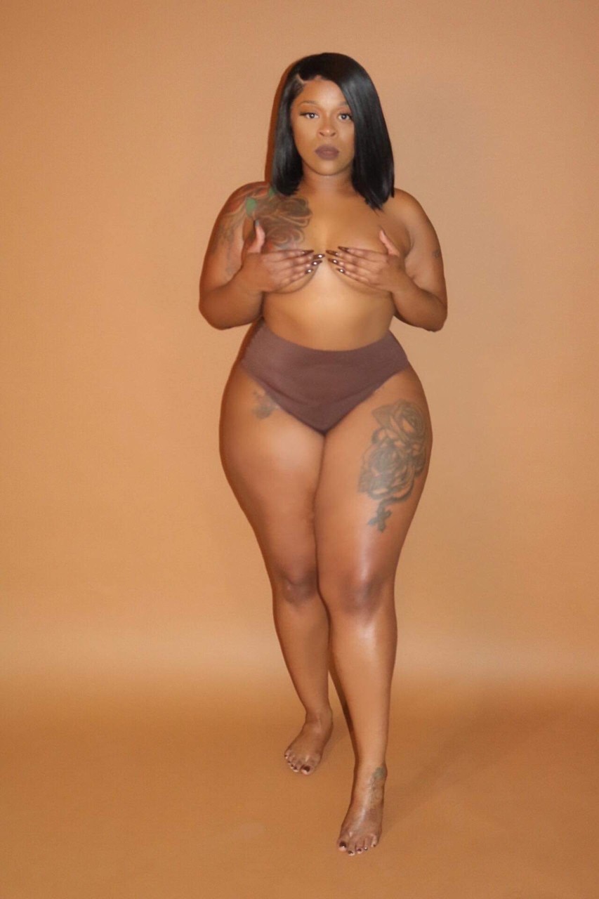 Too Tianna at onlyfans