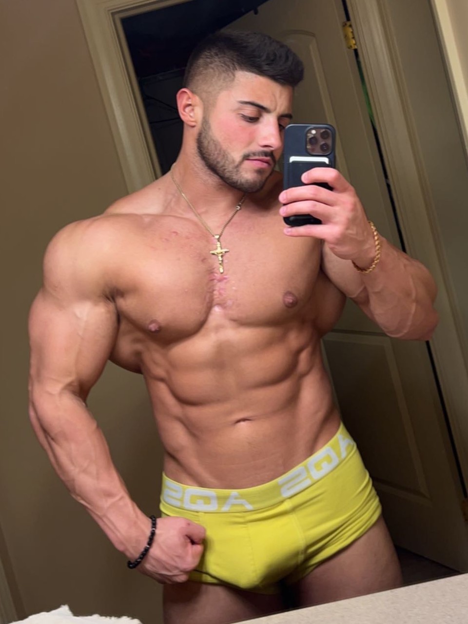 Vic at onlyfans