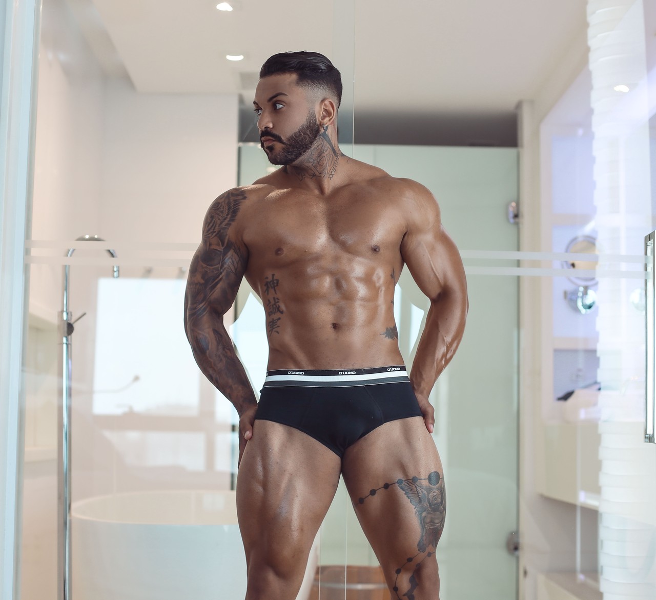 Yuri Petrone at onlyfans