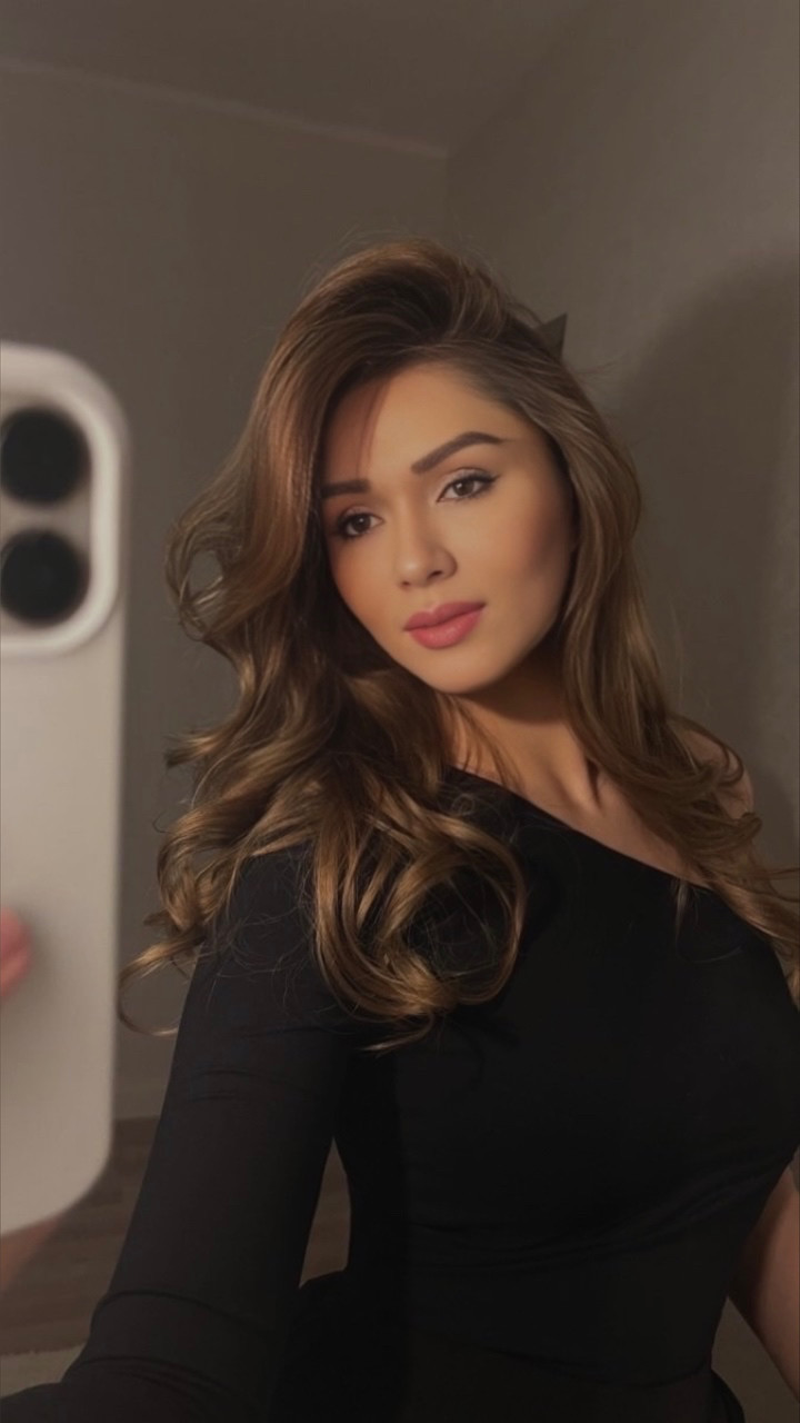 SEXIEST LADYBOY ALIVE at onlyfans