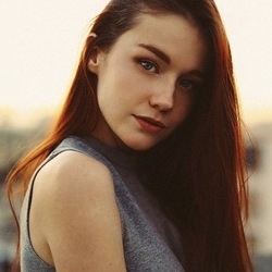 Emily Bloom at onlyfans