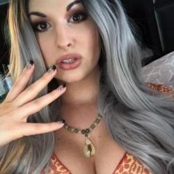Bailey Jay at onlyfans
