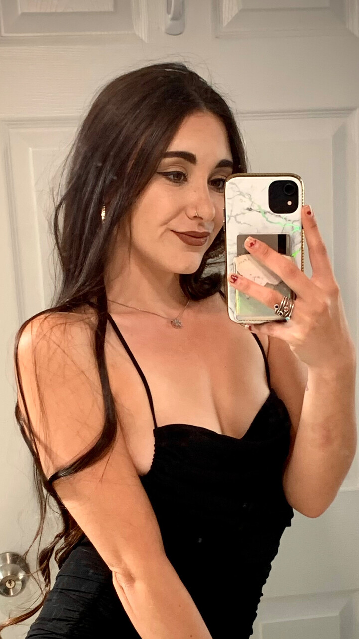 Eva Ellie at onlyfans